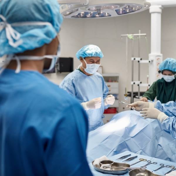 Concentric offers backup power services for the healthcare and medical industry.